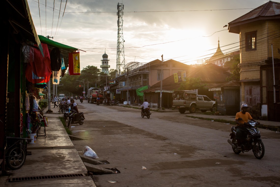 Coucher de soleil à Hsipaw, Shan State